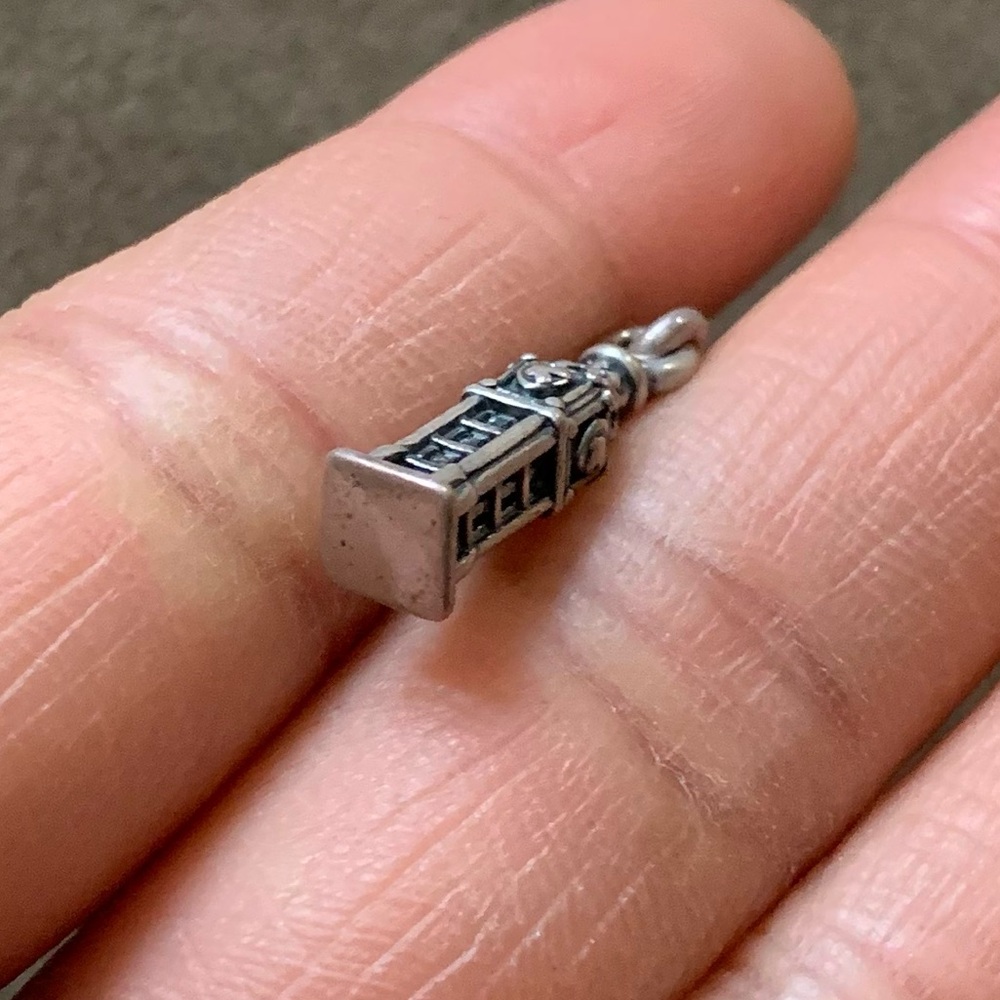 Retired Pandora Big Ben United Kingdom National Icon Bead Charm Sterling Silver - Picture 11 of 13